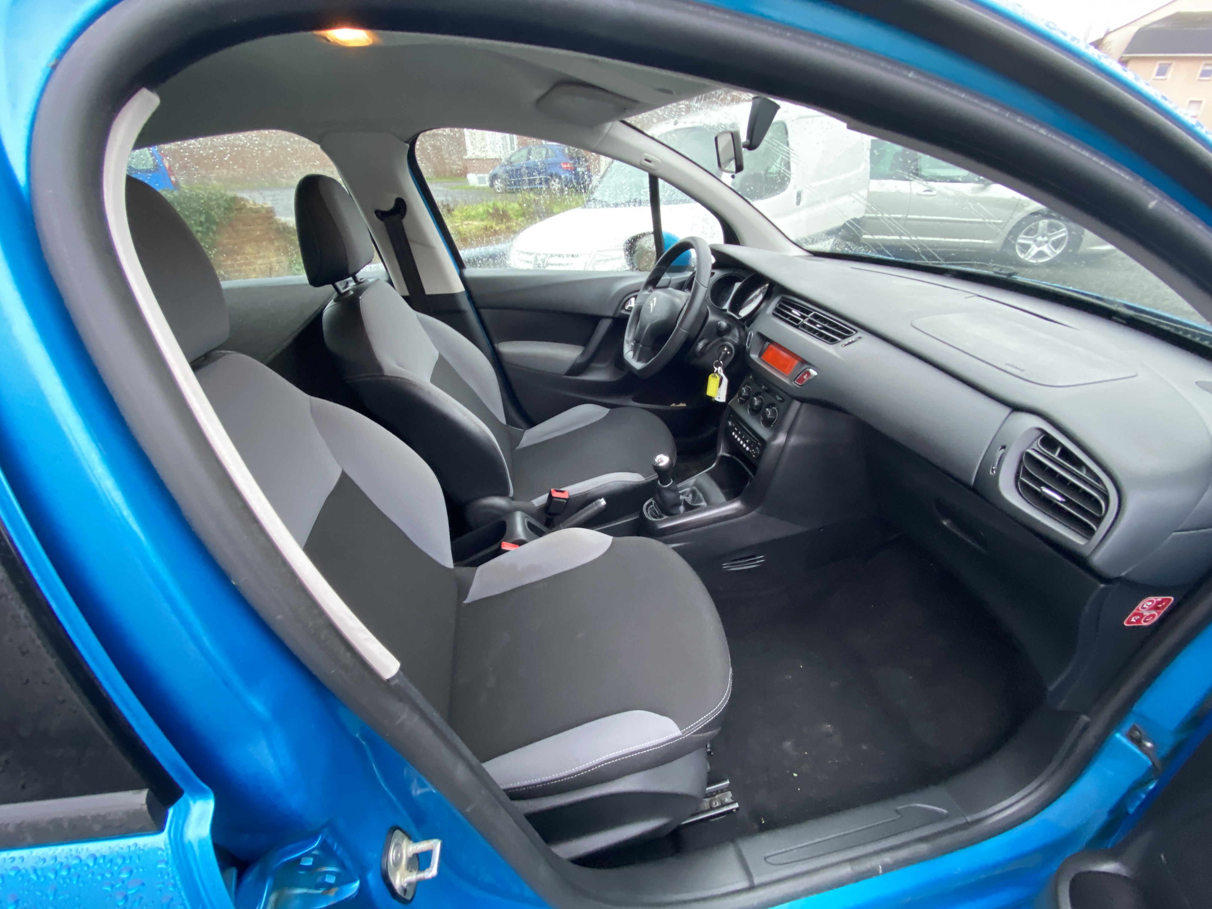 Miniature du véhicule